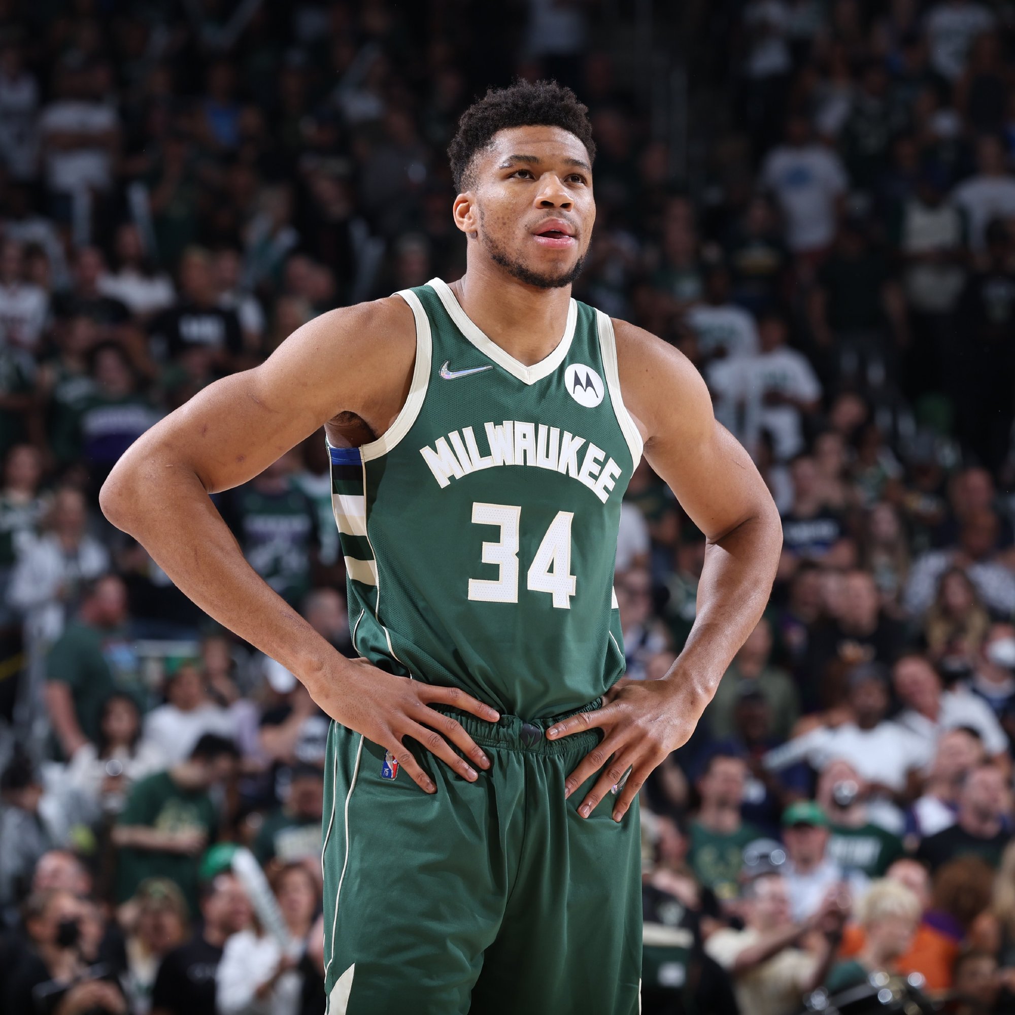 常规赛1月4日：开拓者VS马刺 尚帕尼集锦