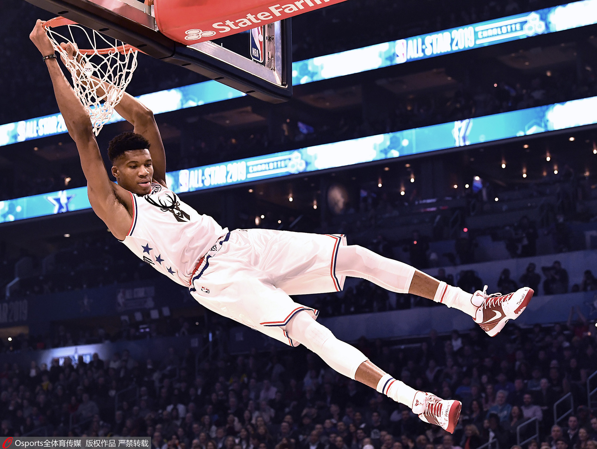 巴黎继续扩大领先优势