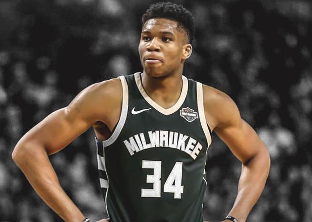 一款翻红的橙光游戏，触发乙游“代入感”之争