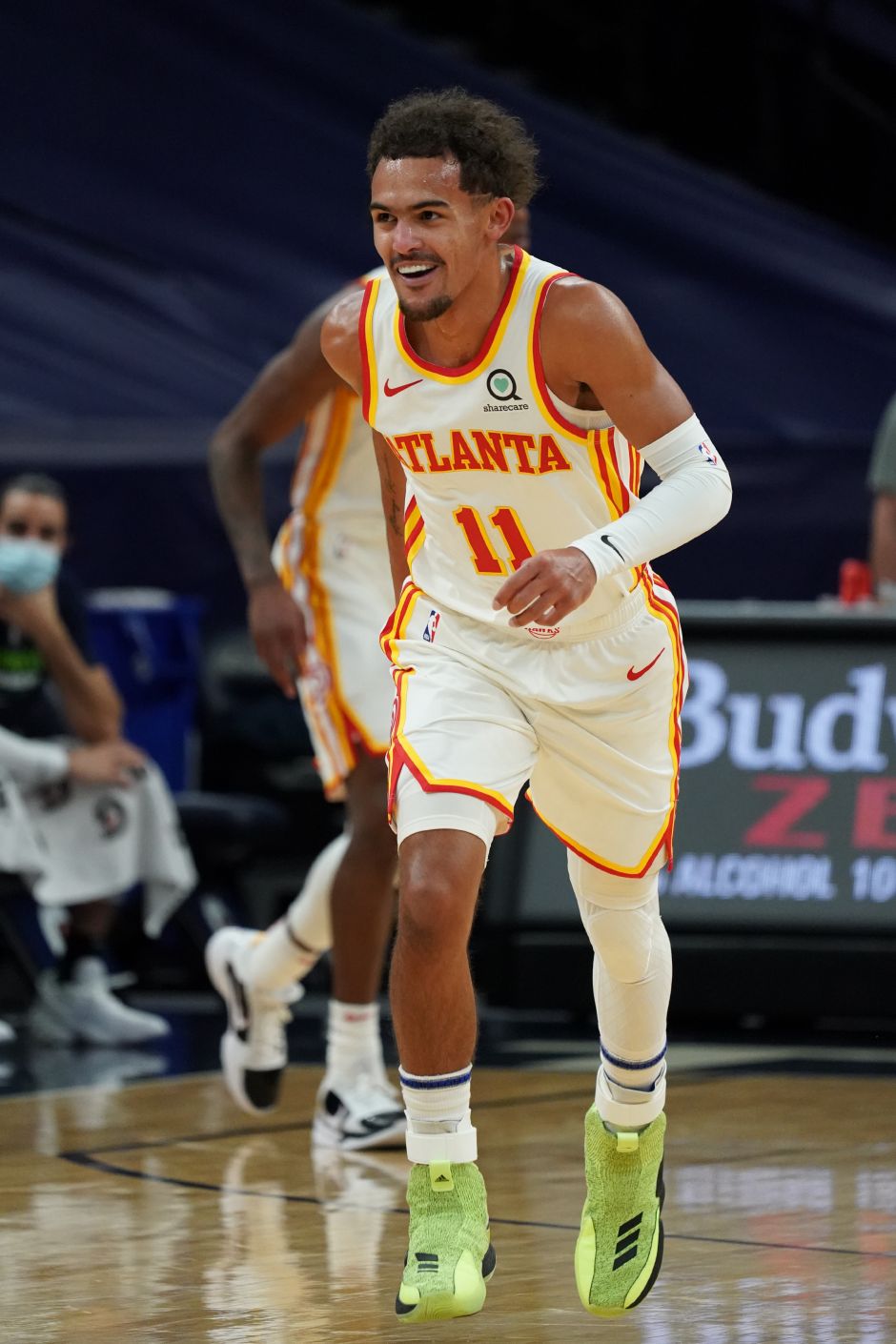 守卫主场荣耀，Tidebound 获第二届超维视界《DOTA2》大师赛冠军